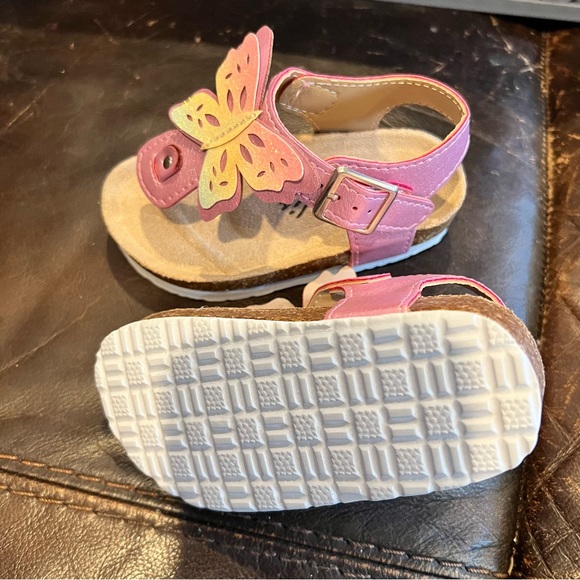 Chulis Pink Butterfly Toddler Sandals - Picture 3 of 3